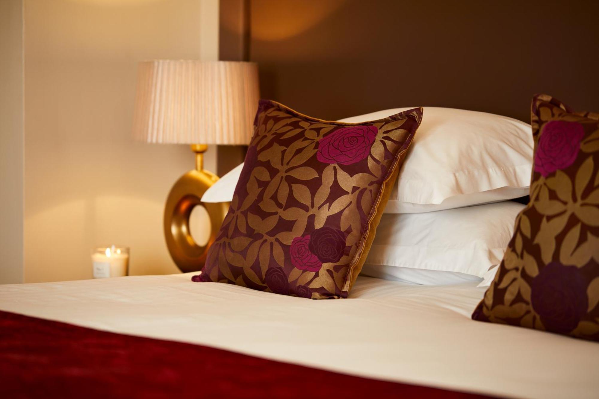 Macdonald Craxton Wood Hotel & Spa Ледшем Экстерьер фото