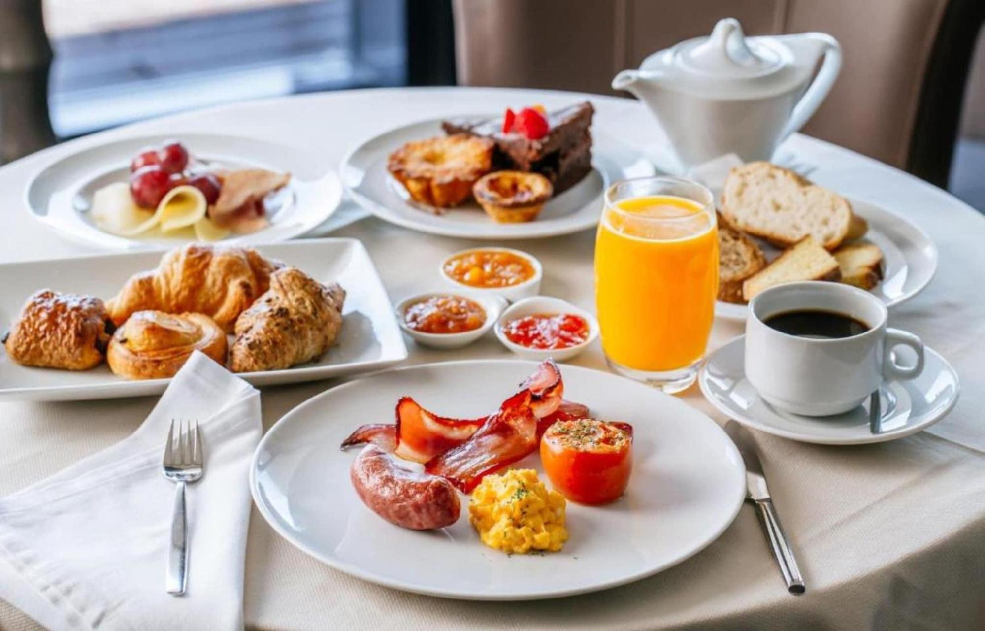 Macdonald Craxton Wood Hotel & Spa Ледшем Экстерьер фото