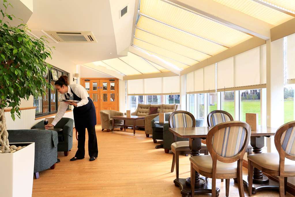 Macdonald Craxton Wood Hotel & Spa Ледшем Экстерьер фото